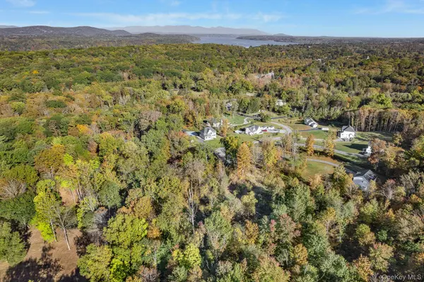 Lot 5 Pond View CT, Hyde Park, NY 12538