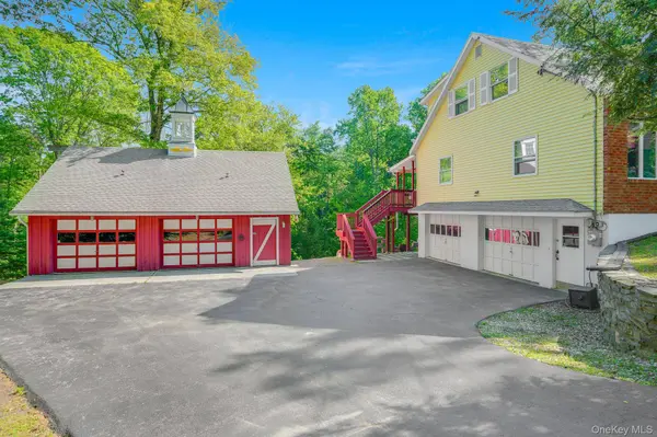 54 Bowe LN, Lagrangeville, NY 12540
