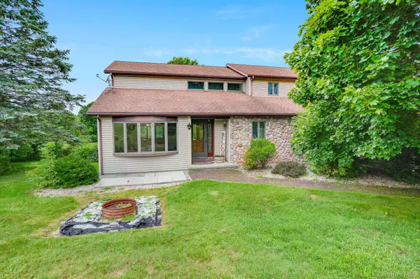 27 Patricia DR