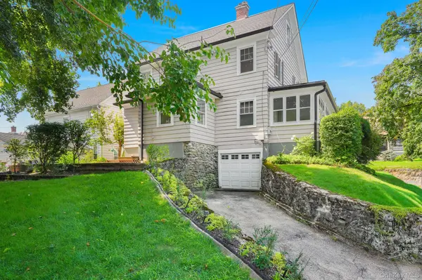 170 Hooker AVE, Poughkeepsie, NY 12603
