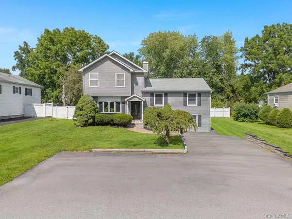 8 Hampton RD