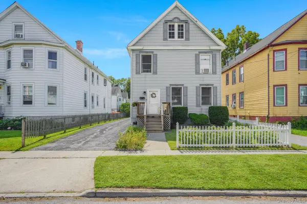 25 Taylor AVE