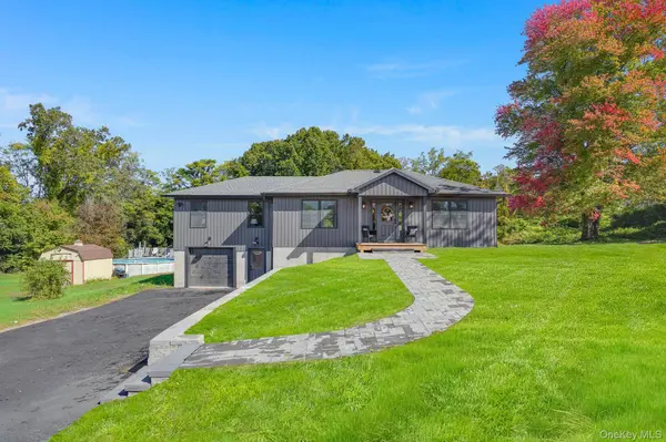 156 Red Schoolhouse RD