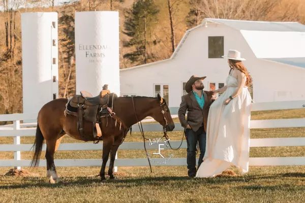 How to Use Styled Shoots to Get Your Wedding Venue Noticed (and Booked)