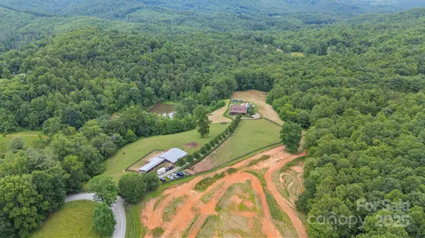6500 Duck Creek RD, Lenoir, NC 28645