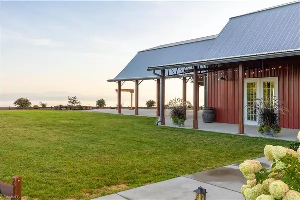 6572 Burkemont RD, Morganton, NC 28655