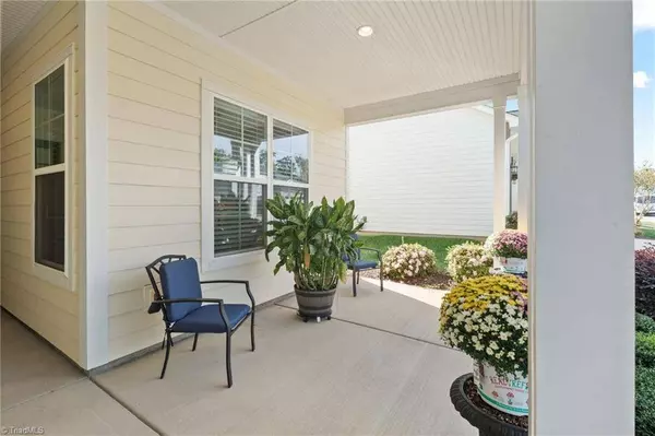 151 Chimney Rock CT, Denver, NC 28037