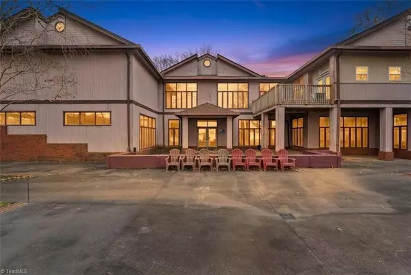 6692 Valwood RD, Conover, NC 28613