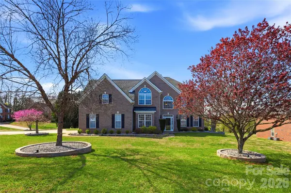 105 Summer Breeze CT, Statesville, NC 28677