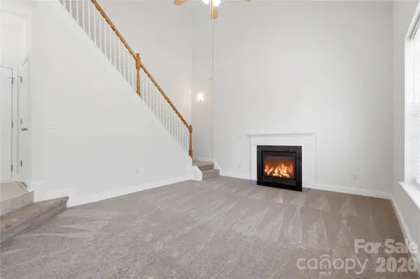 105 Summer Breeze CT, Statesville, NC 28677