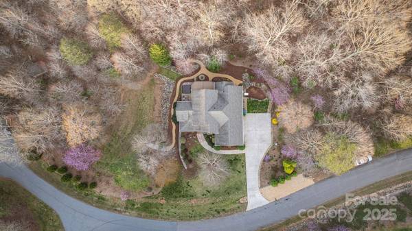 3196 Stonemill PATH, Sherrills Ford, NC 28673