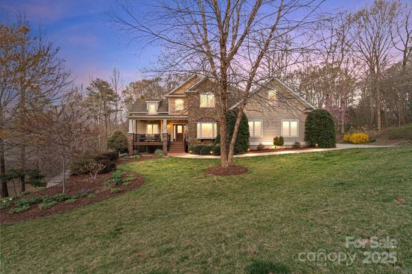 3196 Stonemill PATH, Sherrills Ford, NC 28673