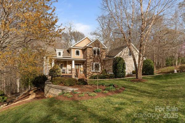 3196 Stonemill PATH, Sherrills Ford, NC 28673