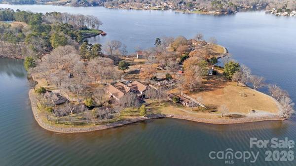 6692 Valwood RD, Conover, NC 28613