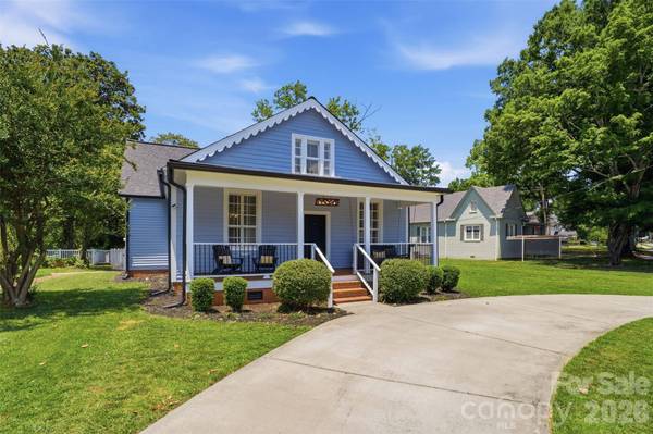 500 N Main AVE, Newton, NC 28658