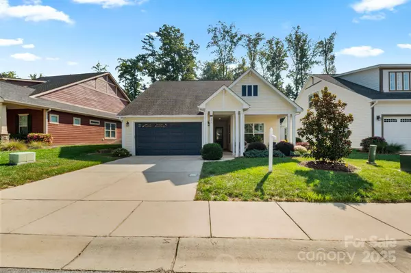 151 Chimney Rock CT, Denver, NC 28037