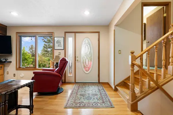 614 Ghost Lake VLG, Ghost Lake, AB T4C 1B7