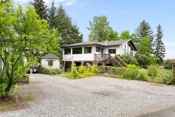 614 Ghost Lake VLG, Ghost Lake, AB T4C 1B7