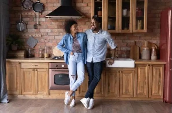 Is Now a Good Time to Buy a Home? Navigating the 2025 Housing Market