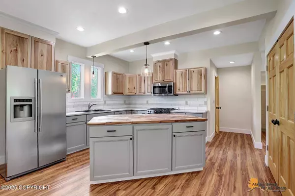 9742 W Trimotor ST, Wasilla, AK 99623