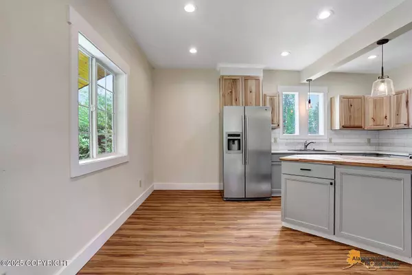 9742 W Trimotor ST, Wasilla, AK 99623