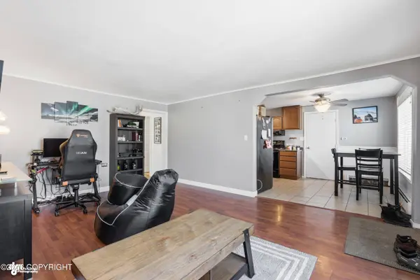 2619 Carroll PL, Anchorage, AK 99508
