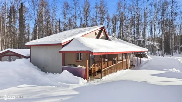 49737 Bendapole RD, Willow, AK 99688