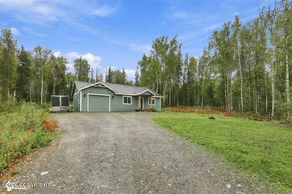 2841 N Castle DR, Wasilla, AK 99623