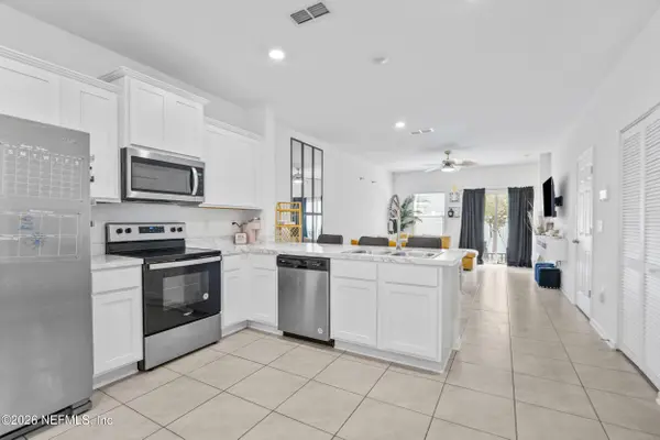 3977 HAYMON AVE, Jacksonville, FL 32220
