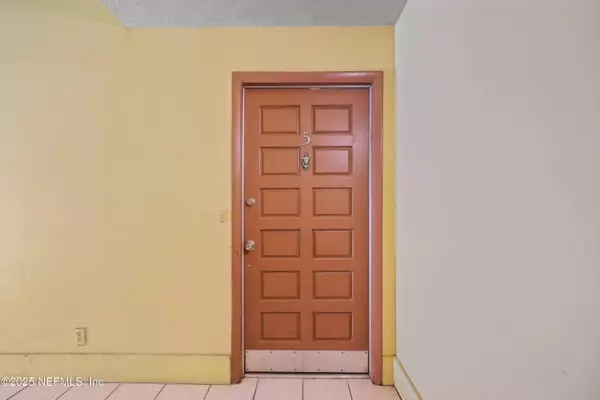 3900 MISSION DR #5, Jacksonville, FL 32217