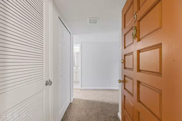 3900 MISSION DR #5, Jacksonville, FL 32217