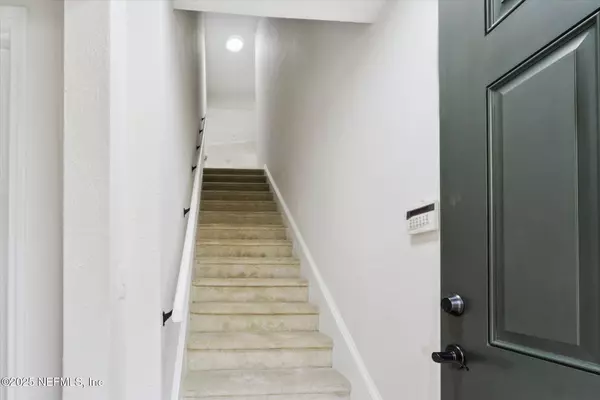 10075 GATE Pkwy #2605, Jacksonville, FL 32246