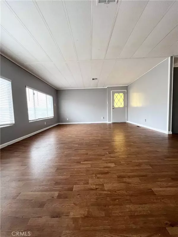 1001 W Lambert RD #327, La Habra, CA 90631