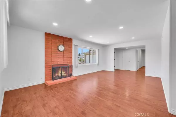 1642 Tiffany PL, North Tustin, CA 92705