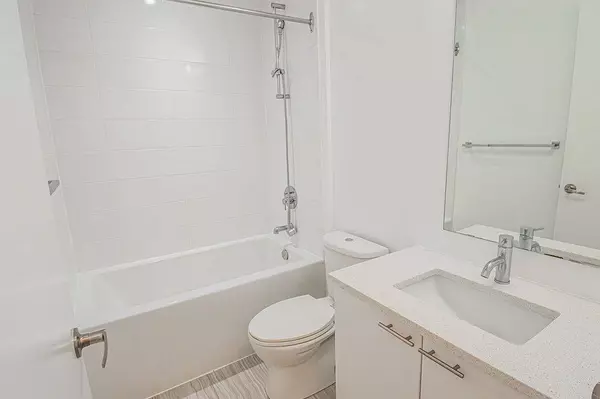 360 Patricia AVE #206, Westboro - Hampton Park, ON K1Z 0A8