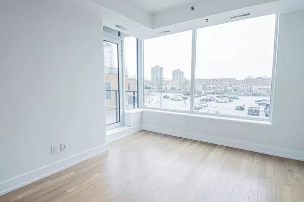 360 Patricia AVE #206, Westboro - Hampton Park, ON K1Z 0A8