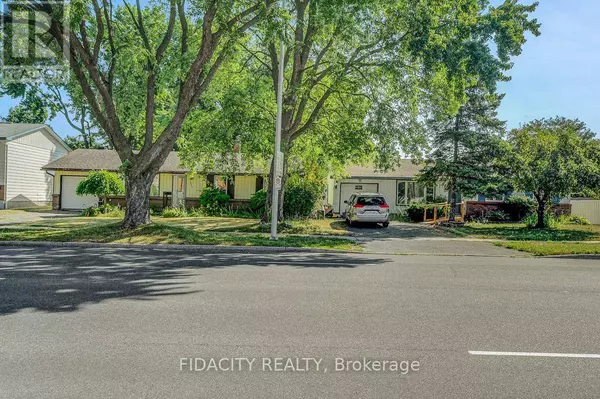 2336 AND 2338 OGILVIE ROAD, Ottawa, ON K1J7N6