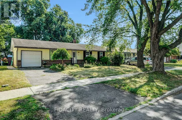 2336 AND 2338 OGILVIE ROAD, Ottawa, ON K1J7N6