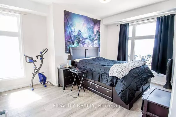 225 Citiplace DR #H, Cityview - Parkwoods Hills - Rideau Shore, ON K2E 0A8