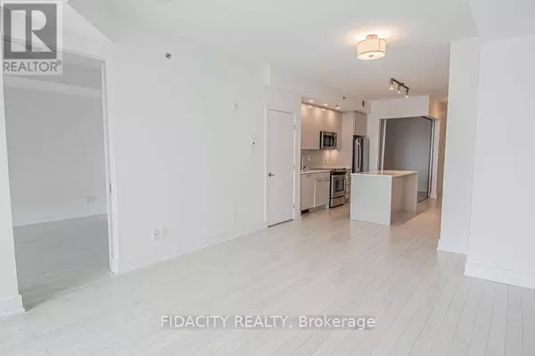 88 Richmond RD #513, Ottawa, ON K1Z0B1