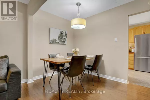 159 Salter CRES #61, Ottawa, ON K2K1Y8