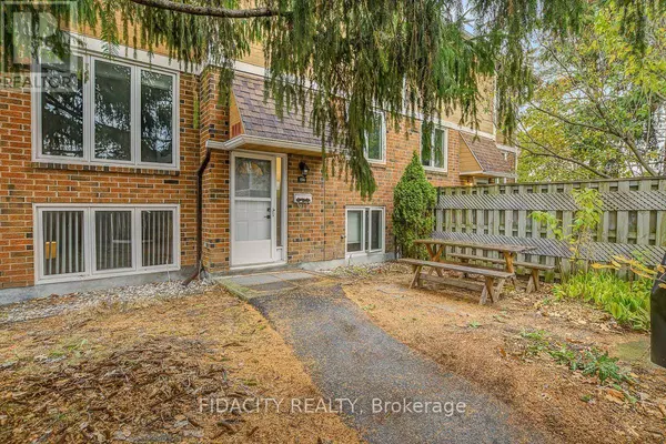 159 Salter CRES #61, Ottawa, ON K2K1Y8