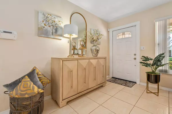 1841 NE 41st ST, Pompano Beach, FL 33064