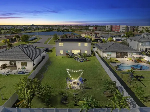 7461 NW Greenspring ST, Port St Lucie, FL 34987