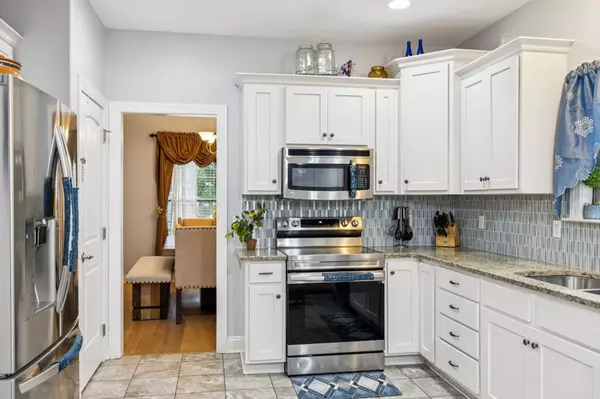 304 Rachels Meadow Ct, Hermitage, TN 37076