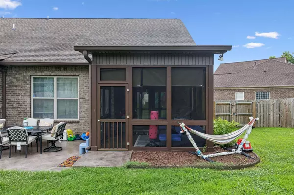 304 Rachels Meadow Ct, Hermitage, TN 37076