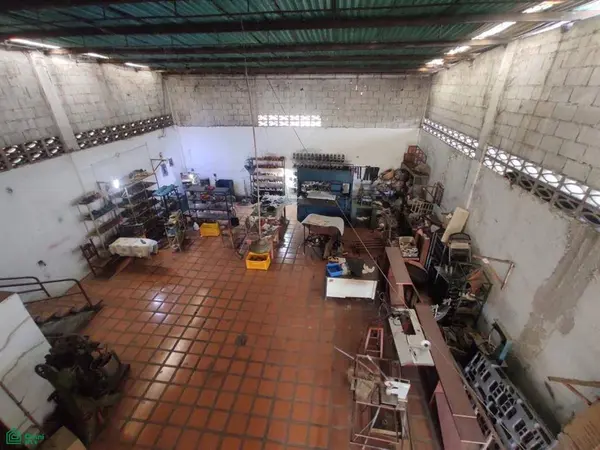 Avenida Circunvalacion Calle Colon Barrio Bolivar, 3301