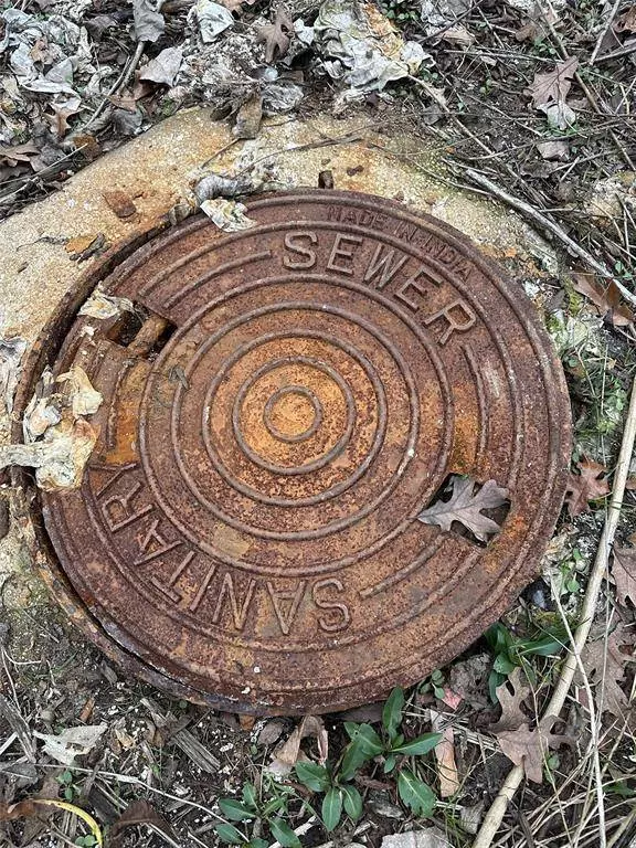 621 E Munson Street, Denison, TX 75021