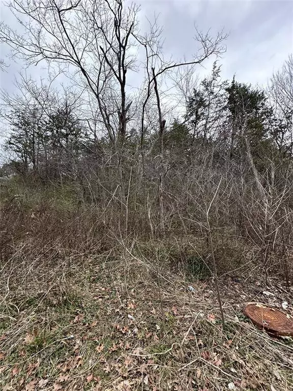 633 E Munson Street, Denison, TX 75021