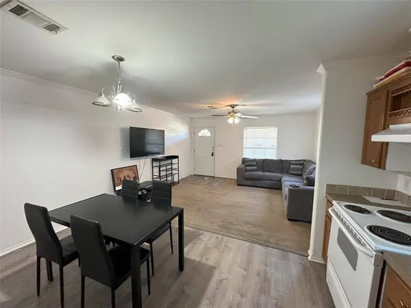 5529-5531 Mesa Circle #5529, Dallas, TX 75235